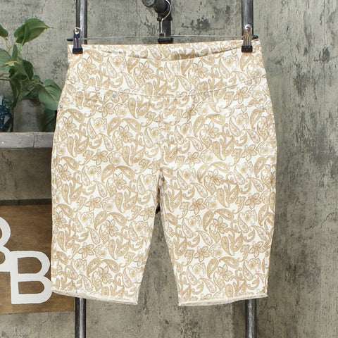 DG2 by Diane Gilman Pull On Bermuda Shorts Khaki Paisley Petite Medium