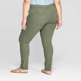 Universal Thread Women's Plus Size Mid Rise Knee Slit Jeggings