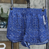 Iml Women's Blue Bandana Souvenir Graphic Jogger Shorts
