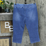 Belle by Kim Gravel Women's Flexibelle Pull-On Capri Jeans