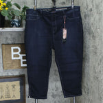 NWT Laurie Felt Plus Size Silky Denim Capri Jeans With Zip Detail. A290884 2X