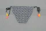 Xhilaration Women's String Bikini Swim Bottom Black / White Large