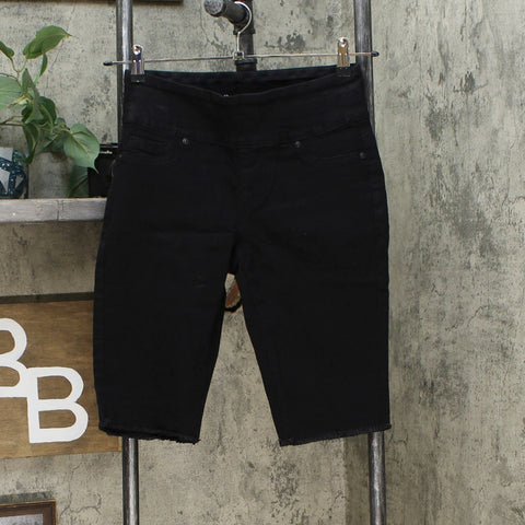 DG2 by Diane Gilman Classic Stretch Pull On Bermuda Shorts Black Petite XS