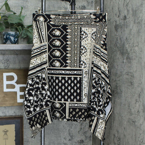 Denim & Co Women's Floral Jersey Trapeze Hem Skirt Black Large