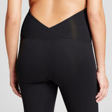 Isabel Maternity by Ingrid & Isabel Crossover Panel Active Leggings