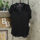 Vince Camuto Women's Plus Size Oasis Bloom Popover Blouse