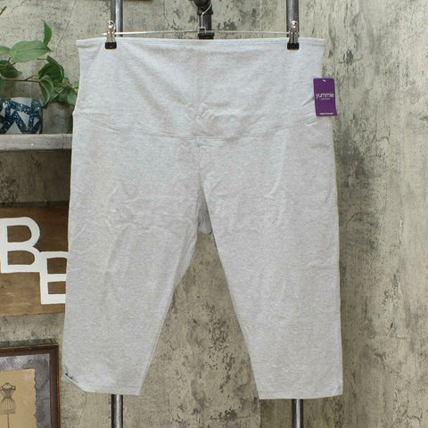 Yummie Women's Plus Size Talia Compact Cotton Shaping Capri Leggings Gray 3X