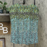 NWT Belle By Kim Gravel Womens Woven Abstract Print Top W/ Front Knot. A355041 M