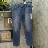 Universal Thread Women's Mid Rise Skinny Jeans