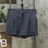 MPG Mondetta Performance Gear Women's Pleated Cuffed Travel Shorts