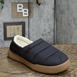 dluxe by dearfoams Men's Floyd Sport Lounge Slippers Black M