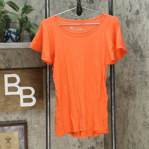 DG2 by Diane Gilman Women's Flutter Sleeve T-Shirt Strawberry Small