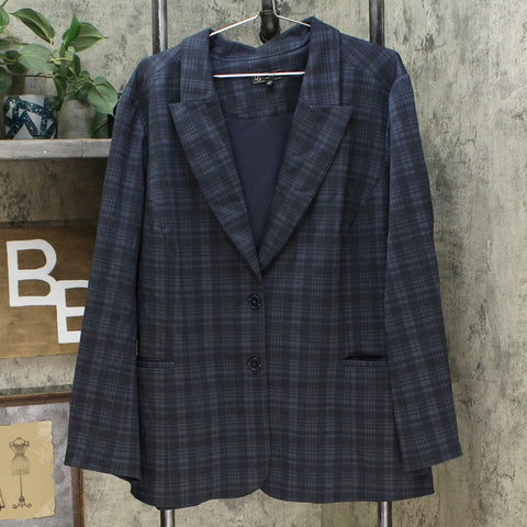 DG2 by Diane Gilman Ponte Knit Boyfriend Blazer Jacket Navy Plaid 3X