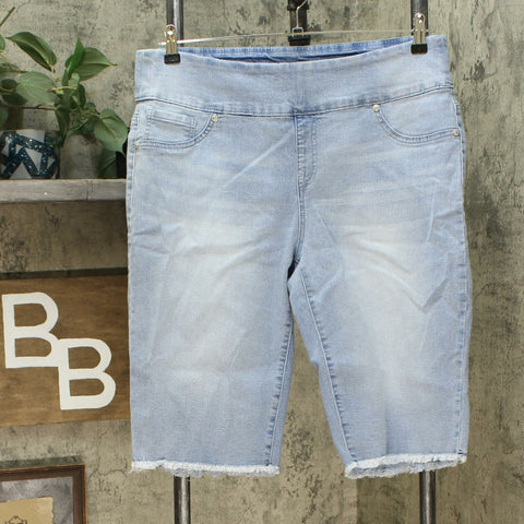 DG2 by Diane Gilman Classic Stretch Pull On Bermuda Shorts Chambray XL