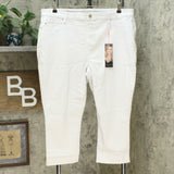 Laurie Felt Women's Plus Size Power Silky Denim Capri Pull On Jeans