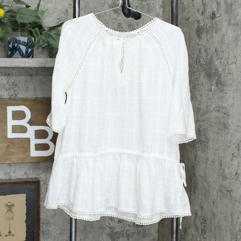 Who What Wear Women's Crochet Trim Side Tie Blouse White Feather Large