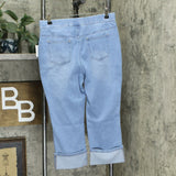 Belle by Kim Gravel Women's Flexibelle Pull On Cuffed Capri Jeans