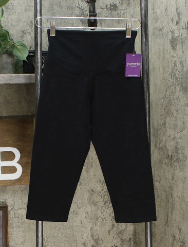 Yummie Women's Talia Compact Cotton Shaping Capri Leggings Black Small