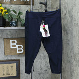 NWT Women With Control Women's Petite Reversible Crop Pants. A354372 PL