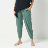 AnyBody Women's Petite Cozy Knit Side Ribbed Jogger Pants