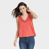 Knox Rose Women's Crochet V-Neck Slub Knit Tank Top