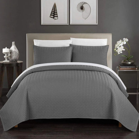 Chic Home 3-Piece Queen Size Weaverland Quilt Set : Bedspread And Shams Gray
