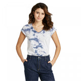 Universal Thread Women's Relaxed Fit Short Sleeve V-Neck T-Shirt
