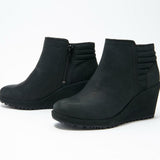 Merrell Waterproof Booties - Tremblant Wedge Bluff. A369004 Black 9 Medium