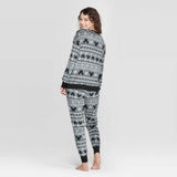 Disney Women's Mickey Mouse Holiday Snow Pajama Set