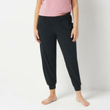AnyBody Cozy Knit Ribbed Jogger Pants Black Petite Large