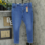 Levi's Plus Size 720 High Rise Super Skinny Jeans