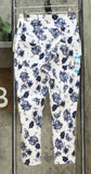 Utopia by HUE Women's Flawsome Dreamy Denim Capri Pants
