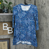 LOGO by Lori Goldstein Women's Printed Rayon 230 Top with Hi-Low Hem