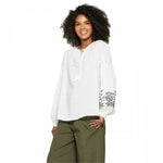 Who What Wear Women's Long Sleeve Embroidered Peasant Blouse