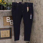 Levi's Plus Size Mid Rise 711 Skinny Jeans