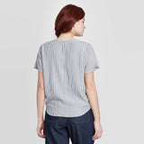 Universal Thread Women's Short Sleeve V-Neck Button-Down Relaxed Fit Shirt