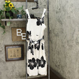NWT Who What Wear Women's Floral Print Sleeveless Dress. WD-847 Medium