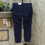 HUE Women's Tapered Ultra Soft Denim Skimmer Jeggings