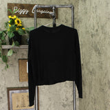 Wild Fable Women's Relaxed Long Sleeve Crewneck Top with Raw Hem