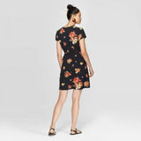 Xhilaration Women's Floral Print Short Sleeve V-Neck Button-Down Wrap Dress