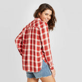 Universal Thread Women's Plaid Long Sleeve Button-Down Shirt