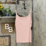 Ava & Viv Women's Plus Size V-Neck Lace Tank Top