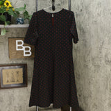 Who What Wear Women's Short Sleeve Round Neck Seamed Midi Dress