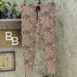 Honeydew Supersoft V Neck And Jogger Pajama Set Black / Animal Print Large