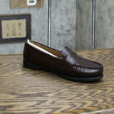 Eastland Shoe Women's Classic II Penny Loafers. 3924 Burgundy Red 6M