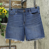 Calvin Klein Jeans Women's Stretch Roll Cuff Denim Shorts Midtone Blue 12