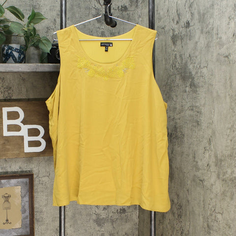 Antthony Women's Plus Size Embellished Lined Tank Top