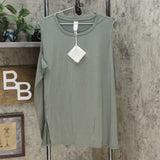 MarlaWynne WynneLayers Women's Plus Size Front Seam Detail Knit Sleeveless Top