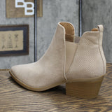 Universal Thread Women's Sylvie Ankle Boots Taupe Brown 10