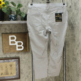 NWT DG2 By Diane Gilman Womens Shaper Ponte Skinny Jean. 626375-Petite PL